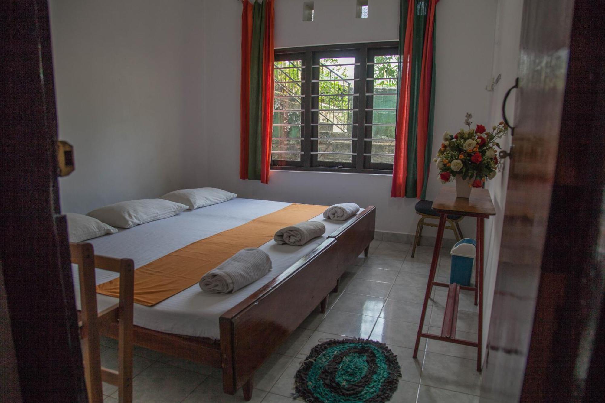Antique Tourist Lodge Kandy Bagian luar foto